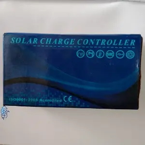SOLAR CHARHE CONTROLLER 12V / 24 V 10A