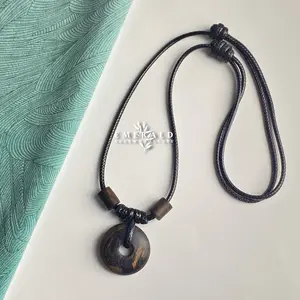 Kalung Pendant Gaharu Kalimantan Sink - Pendant Giok