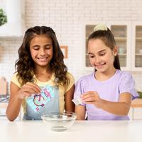 Gambar Cookeez Makery Freezy Cakez Fridge Playset Includes Shivering & Mystery Scented Interactive Plush dari Toys City Kota Administrasi Jakarta Selatan 4 Tokopedia