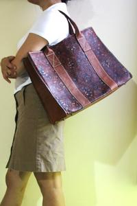 Gambar Tote Bag Andari Motif Batik Sidomukti Leather Tote Bag dari Djokdja Batik Online Kab. Sleman 1 Tokopedia
