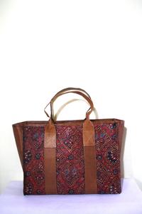 Gambar Tote Bag Andari Motif Batik Sidomukti Leather Tote Bag dari Djokdja Batik Online Kab. Sleman 2 Tokopedia