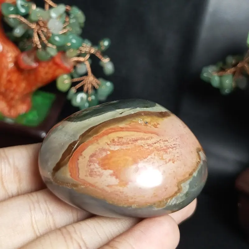 Natural Polychrome Jasper Stone Palm (18) 1