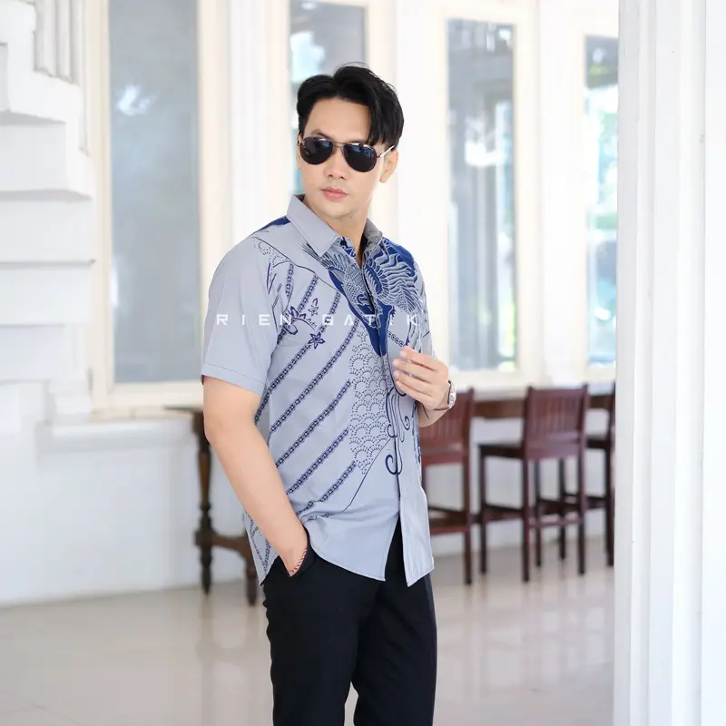 Kemeja batik SLIMFIT pria warna BIRU NAVY lengan pendek bahan katun lapis furing premium motif JACOB 3