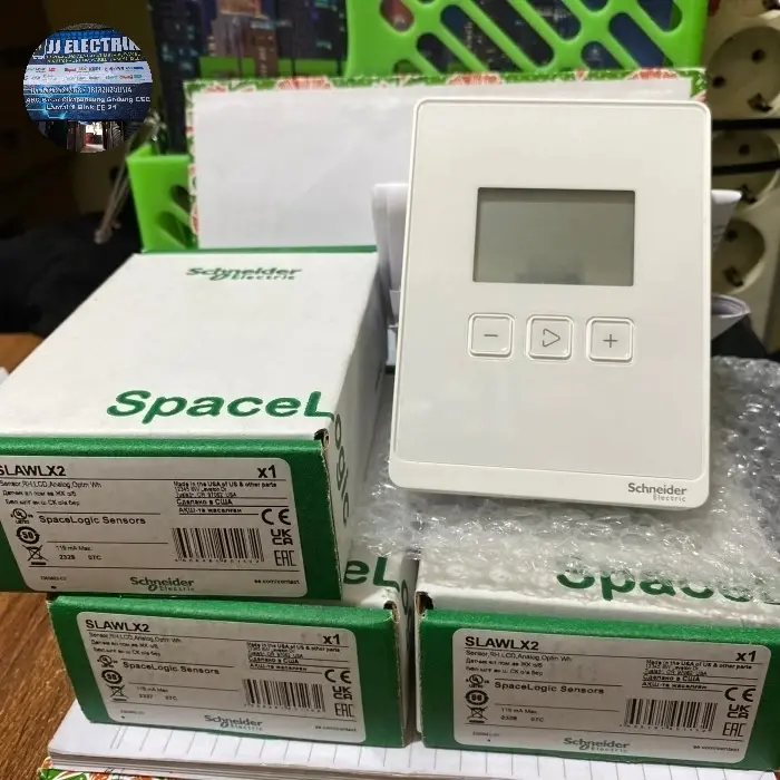 SCHNEIDER SLAWLX2 TEMPERATURE HUMIDITY SENSOR