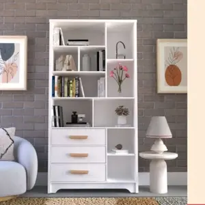 LEMARI ARSIP KANTOR ELEGAN LEMARI BUKU TERBARU LEMARI SERBAGUNA LEMARI HIAS LEMARI PAJANGAN LEMARI PIALA LEMARI PIAGAM RAK BUKU ROMARO RB 07 RB 02 RB 04 LHS 0702 LHS 0704 RAK BUKU LUNAR LBC 46 LBC 490 HOME LIVING FURNISHED