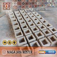 Gambar NIAGA JAYA ROSTER -  Roster Beton Minimalis -  Ukuran 20x20cm | Loster Putih | Ventilasi Udara | Nako | Terakota - Abu-abu dari NIAGA JAYA ROSTER Kota Bekasi 4 Tokopedia