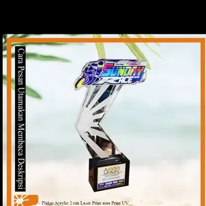 Plakat Acrylic Akrilik Custom 2cm Laser Print / Print UV Termasuk Box