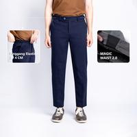 Gambar BLUEBUTTON Celana Chinos Pria Celana Ankle Pants Slim Fit Navy - Navy, 26 dari BlueButton Kota Cimahi 3 Tokopedia