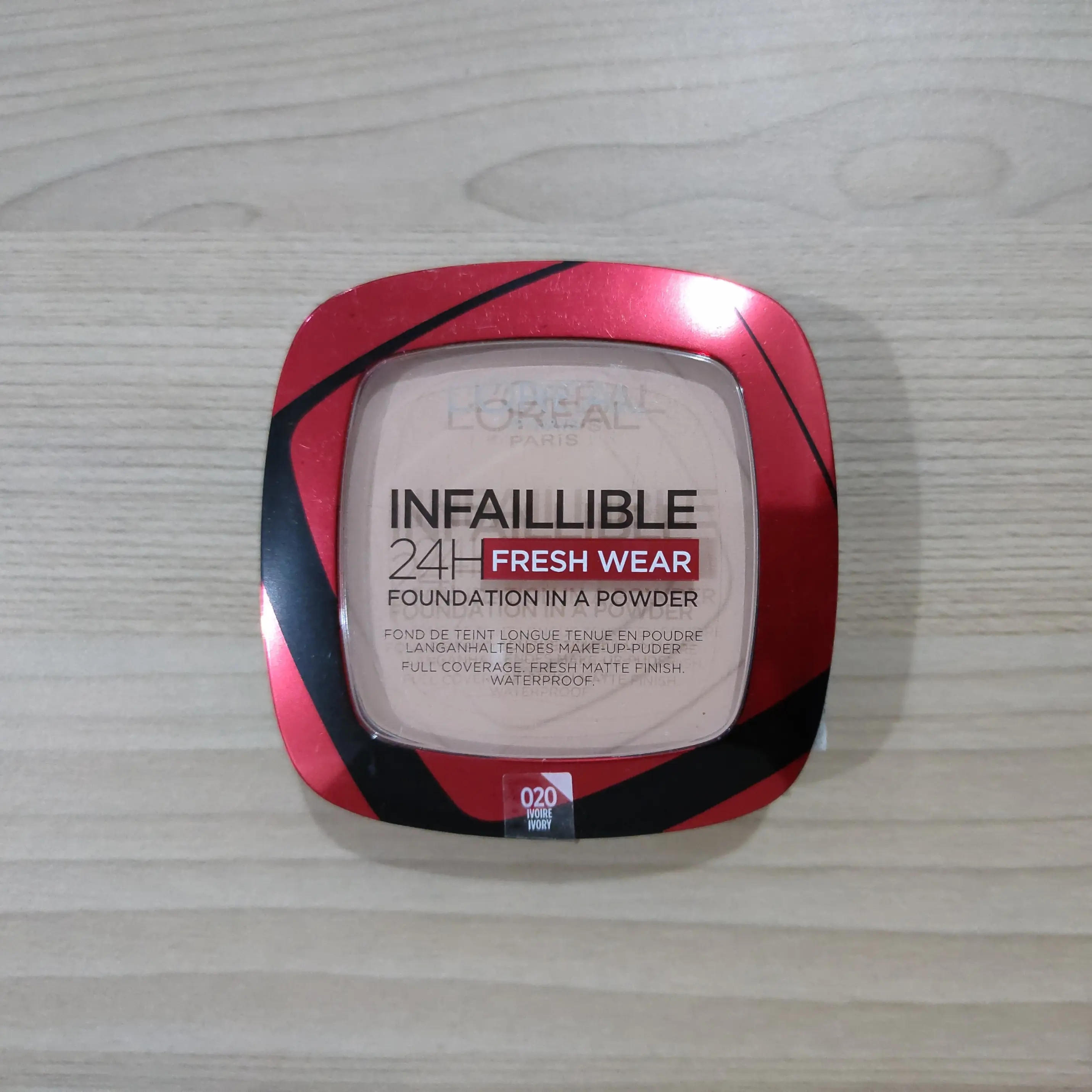 Loreal Paris Infallible 24 H Fresh Wear 9 gr Foundation in Powder
