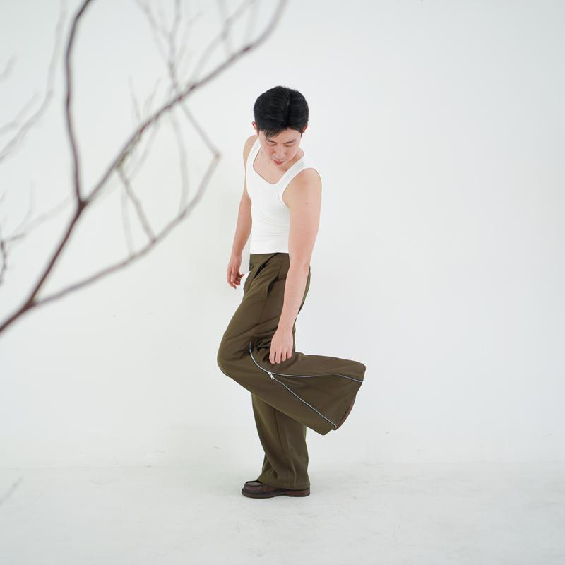 MU-JO "Rex" Side Zipper Pants 3