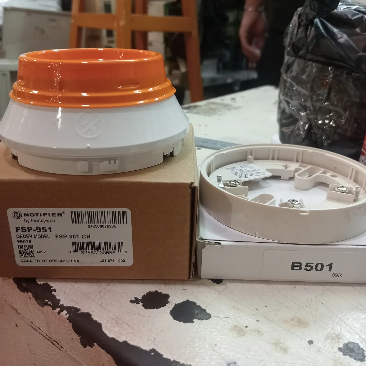 smoke Detector notifier FSP-951 + base B501