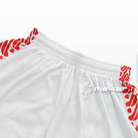 Gambar Celana Pendek Basket Kniel Merah & Putih - Merah, M dari Toko Mekari Olahraga Kab. Tangerang 4 Tokopedia