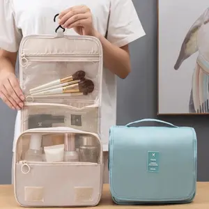 TAS TRAVEL WATERPROOF / TAS TRAVEL PERALATAN MANDI & KOSMETIK / TOILETRY BAG