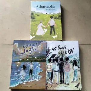 PAKET ISI 3 NOVEL / ATHARRAZKA / LANGIT SENJA / 45 DAYS OF KKN