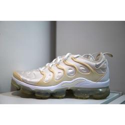 harga nike vapormax plus original