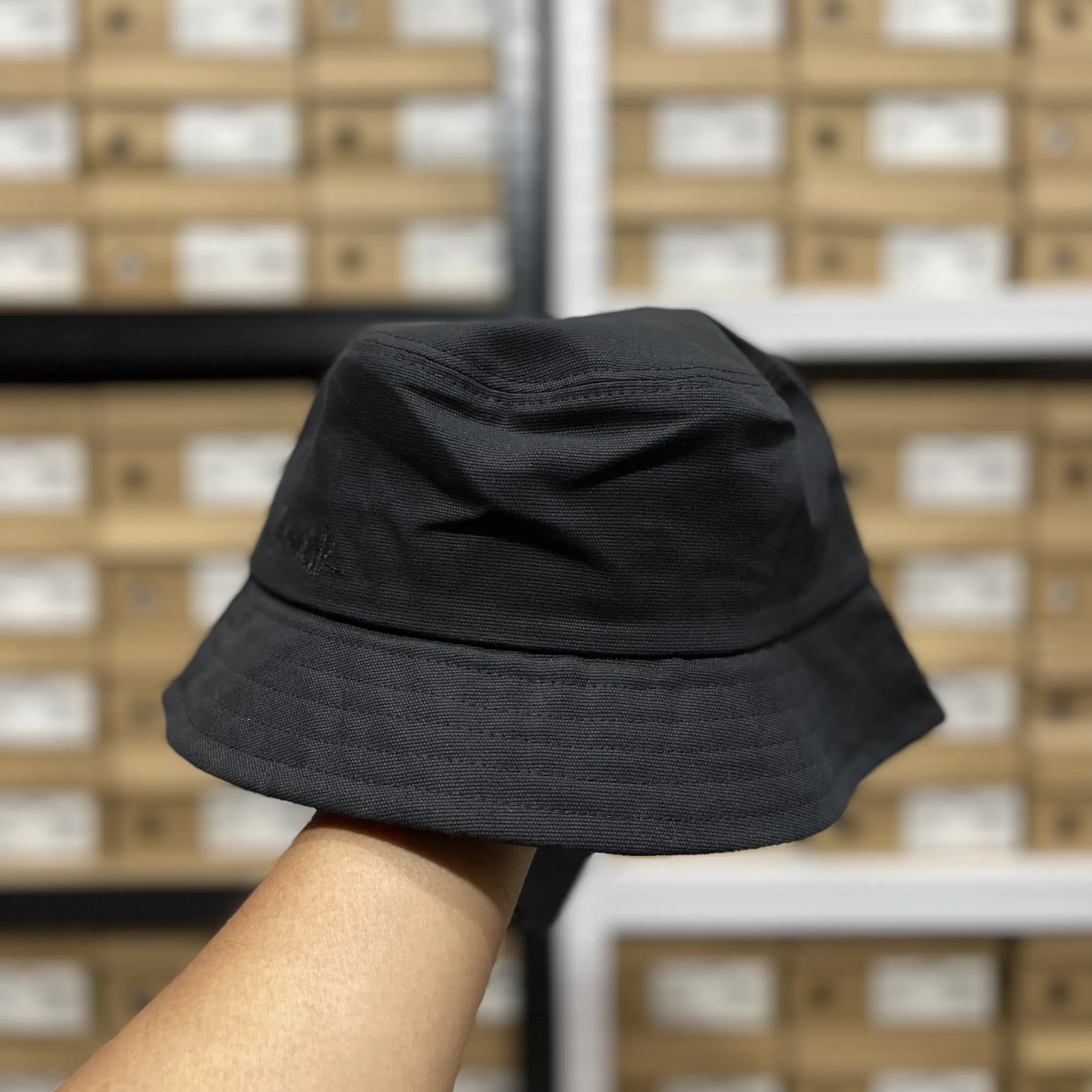 TOPI BUCKET HAT AIRWALK TUXON BLACK AND BEIGE CAP ORIGINAL