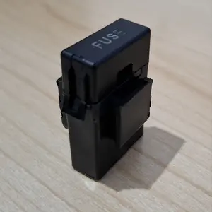 Rumah sekring Socket soket sikring  DX Fuse box Tancap Besar Mobil motor