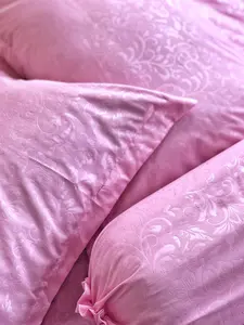 Sarung Bantal dan Sarung Guling Emboss