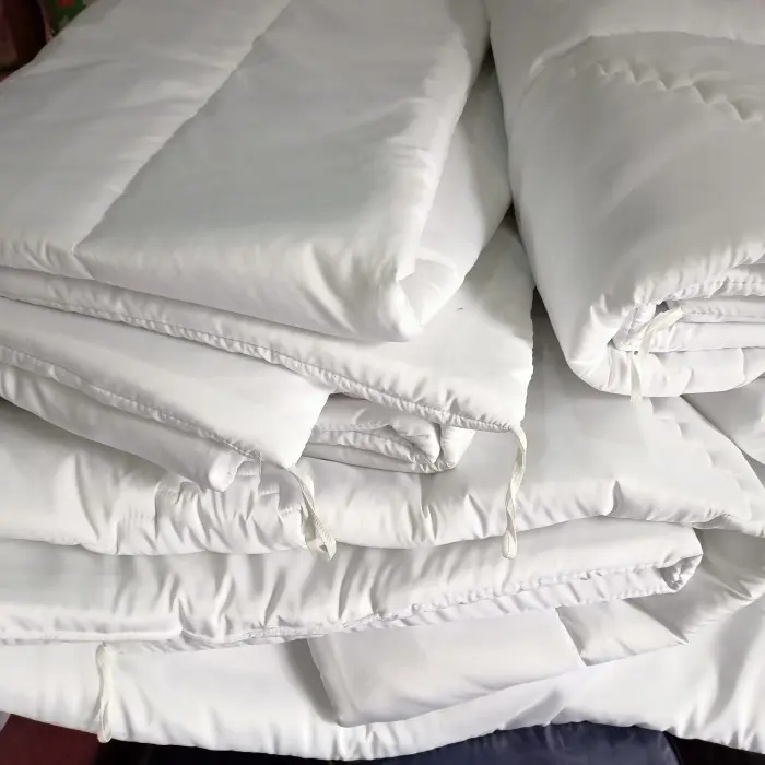 DUVET / INNER QUILT/ INNER BEDCOVER 9 OZ