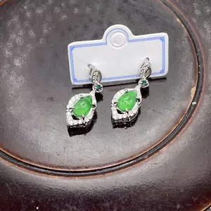 Giok jadeite feicui tipeA Anting teardrop tetesan air Perak s925 1619