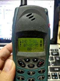 Gambar Hape Jadul Ericsson R250 R250s Pro Paus Minusan Untuk Koleksi Kanibalan dari CNC phoneshop Kota Administrasi Jakarta Pusat 3 Tokopedia