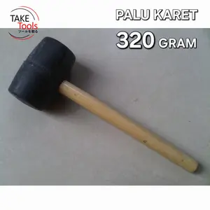 Palu Karet Hitam Gagang Kayu 320 Gram 2059