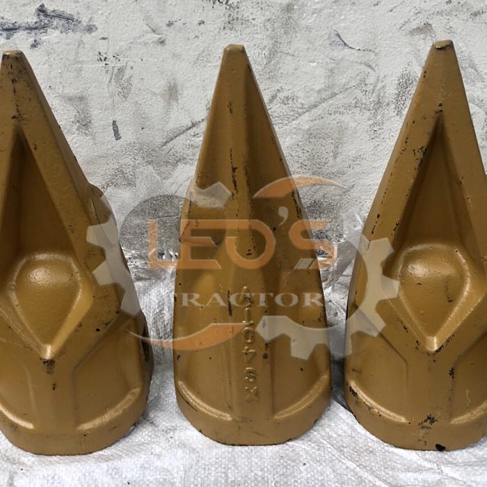 kuku Jual KUKU BUCKET TOOTH PC300-8 XS40T XS40TV KUKU BUCKET PC300- 8