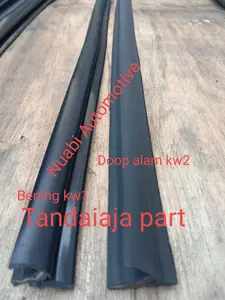 Pelipit List Kaca Pintu Mobil Universal 85 CM