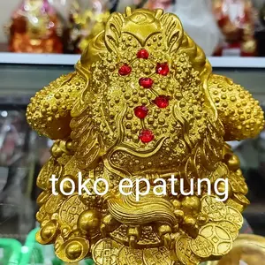 pajangan kodok emas / kodok fengshui / kodok - emas 5 inch