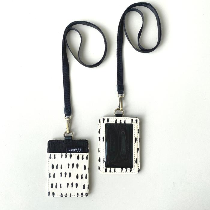 Gambar ID Lanyard Coma Beige Canvas Living dari Canvasliving Kota Administrasi Jakarta Selatan Tokopedia