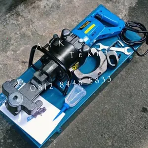 Mesin Tekuk Besi Beton Hydraulic 25 MM Ruber Bender Hydraulic Bending
