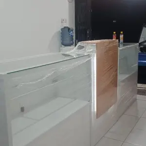 ETALASE CUSTOM 3 MTR Kayu