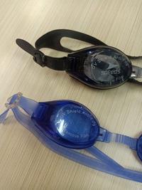 Gambar kacamata renang SPEEDS KC 268 hitam dewasa remaja dari Moro seneng bratang Kota Surabaya 3 Tokopedia