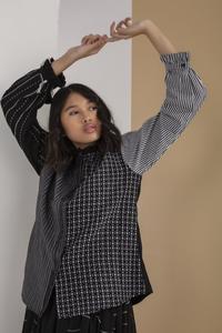 Gambar Adrie Basuki Allegra Top Atasan Wanita Size M dari Adrie Basuki Official Store Kota Bogor 1 Tokopedia