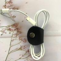 Gambar Ikatan Kabel / Cable Holder / Ikat Kabel Charger & Headset - OVAL dari Technozio Store Kota Administrasi Jakarta Barat 3 Tokopedia
