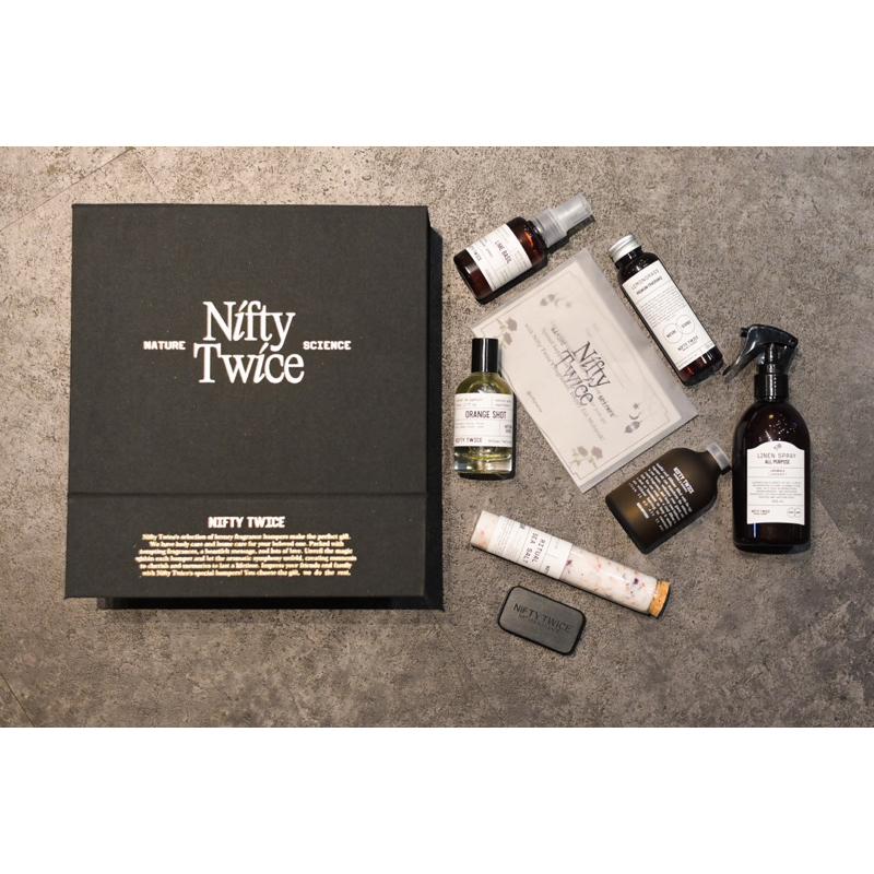 Exclusive Hampers  / Gift Box Basic