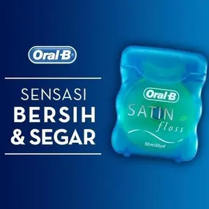 ORAL B Benang Pembersih Sela Gigi 50m Dental Floss