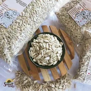 Sunflower Seed MENTAH / biji matahari kupas MENTAH/ kuaci kupas 500 gr