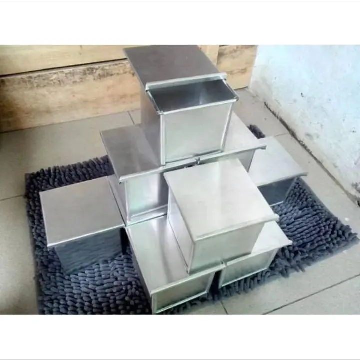 loyang roti tawar 7x7x7 bahan alumunium tebal