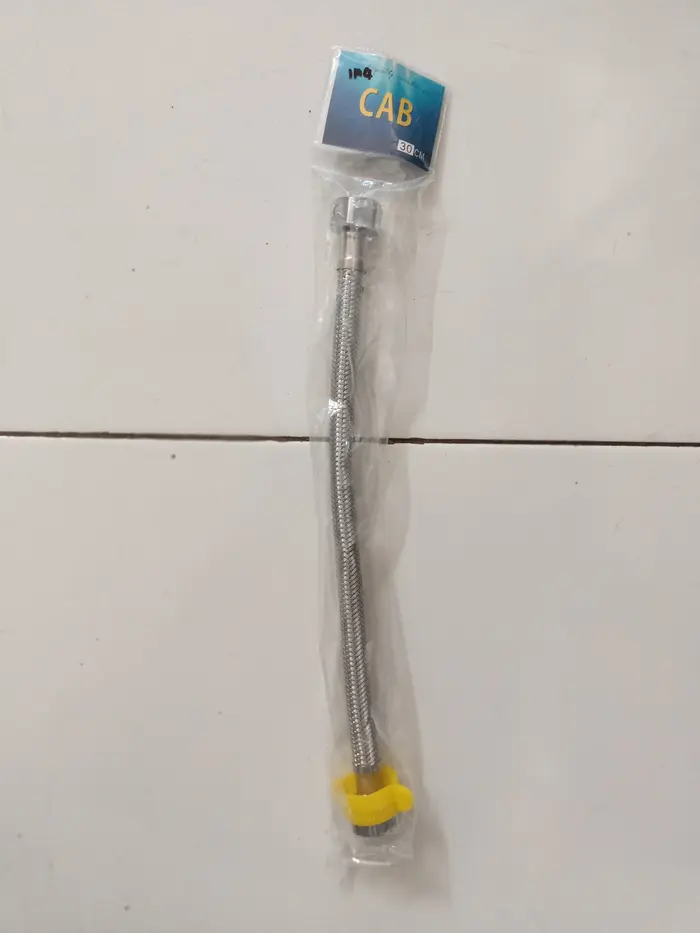 Gambar Selang Fleksibel Hose / Slang Flexible Hose Kloset Wastafel CAB 40 Cm dari SumberListrik Kota Makassar 3 Tokopedia