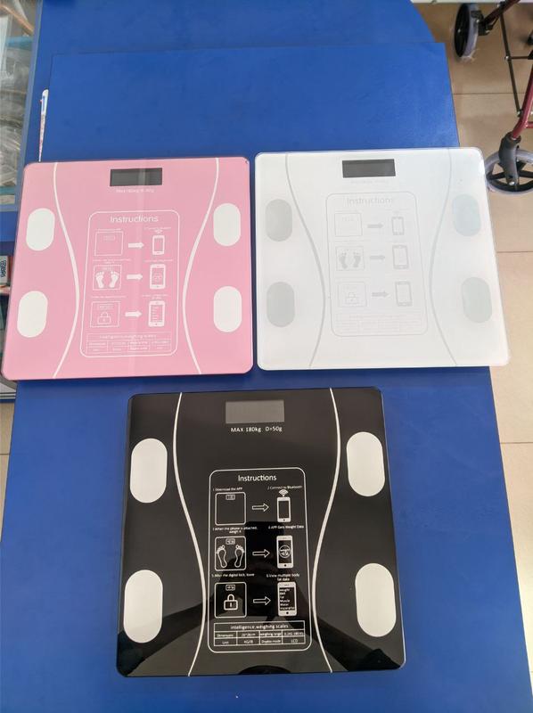 Timbangan Badan Digital Bluetooth Body Fat Monitor Analysis App 180KG 1