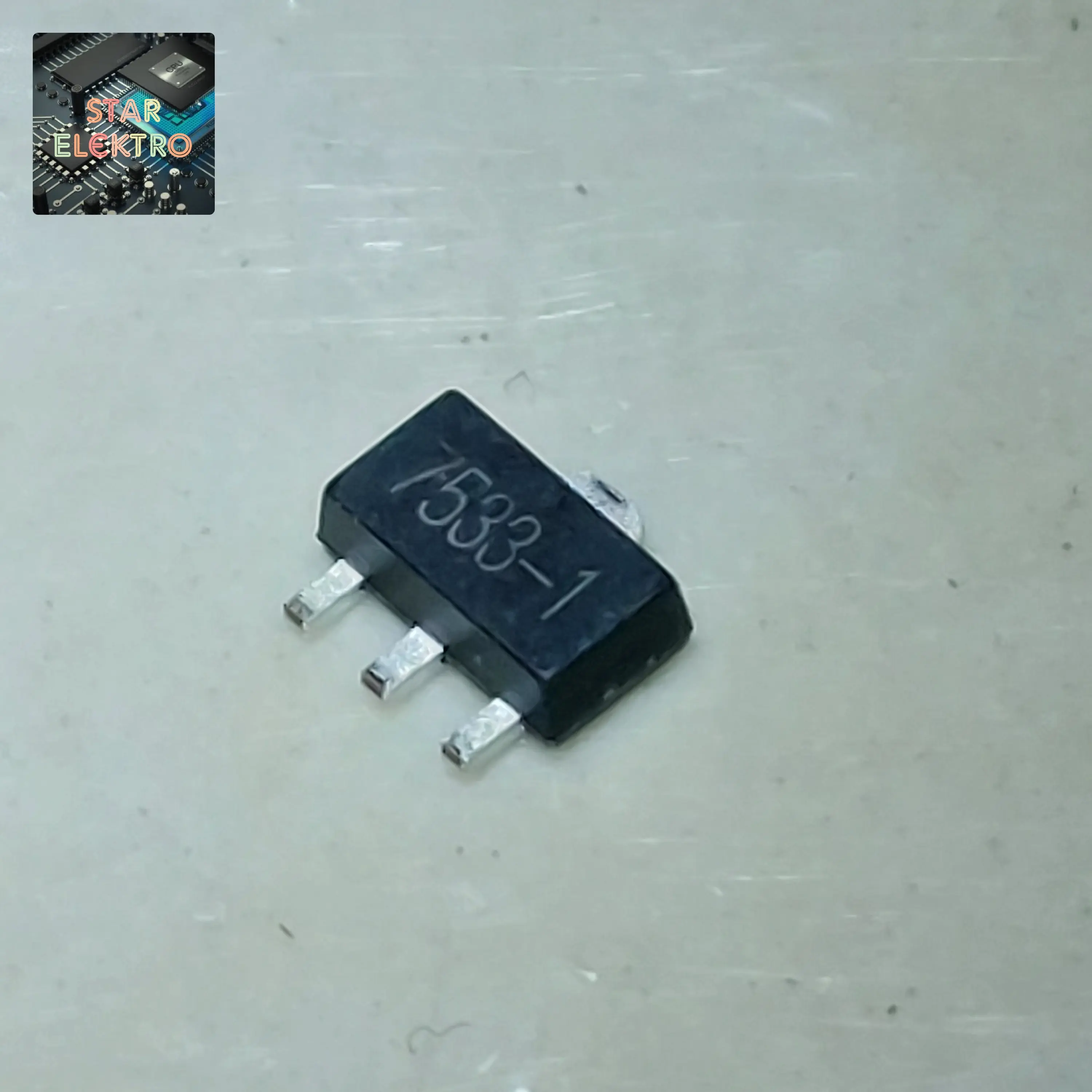 7533-1 Sot-89 SOT SMD UMW HT7533-1 IC Regulator LDO 3,3V 3.3V Holtek 7533