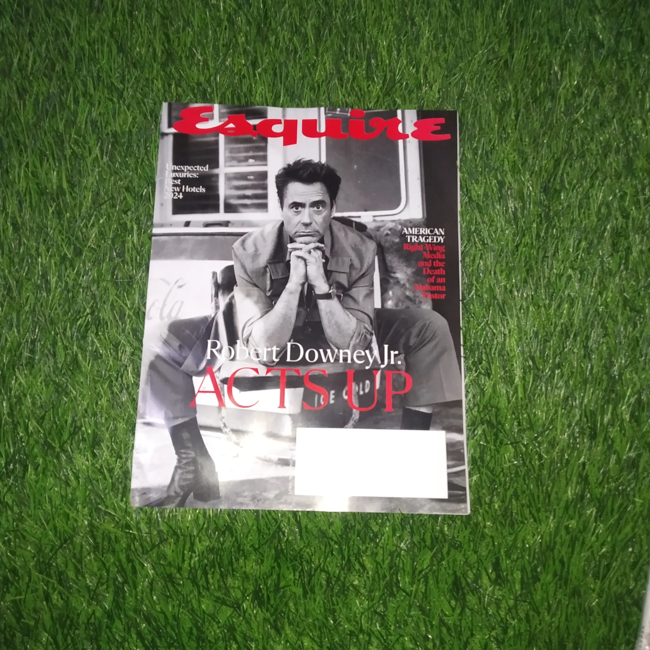 majalah esquire edisi april may 2024