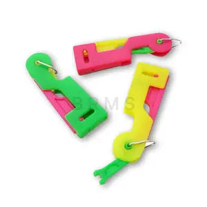 Alat Bantu untuk Memasukkan Benang ke Dalam Lubang Jarum Multifungsi / AMB Pencet Mata Nenek Plastik Premium