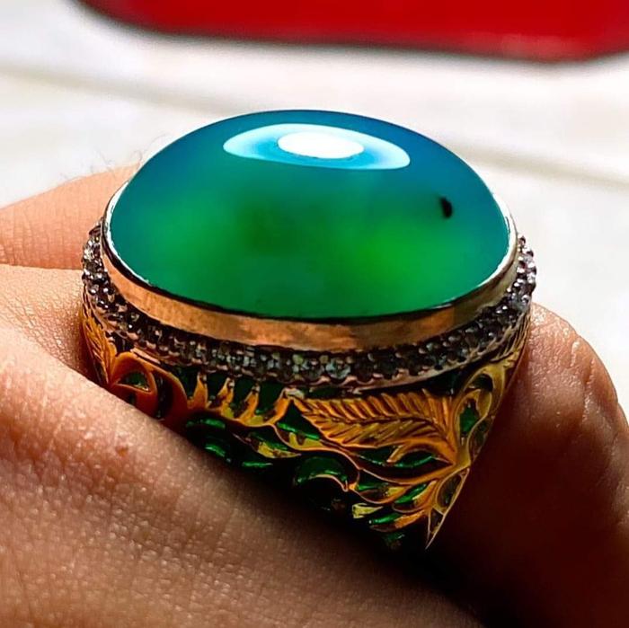 Gambar Batu Bacan Gulau Green Kental HQ BC103 Kristal Kaca Giwang Ikatan Perak Mewah dari CNC phoneshop Kota Administrasi Jakarta Pusat Tokopedia
