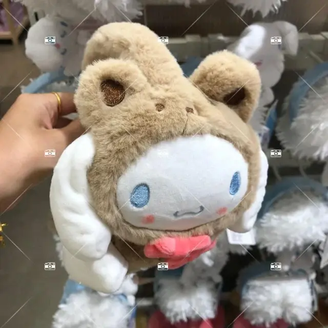 Earmuff Penutup Telinga Kuromi Pochacco Hello Kitty My Melody Cinnamoroll Karakter Sanrio. 5