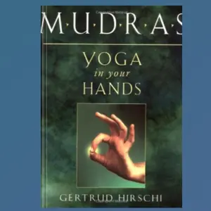 BUKU Mudras - Yoga in Your Hands
