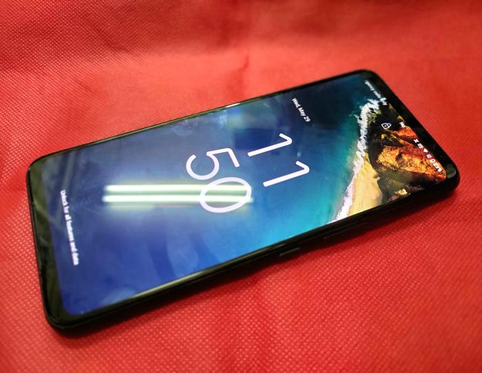 Gambar Hape Gaming ASUS ROG Phone 5s Pro ROG 5s Pro 5G RAM 18/512 Seken Mulus Normal dari CNC phoneshop Kota Administrasi Jakarta Pusat Tokopedia