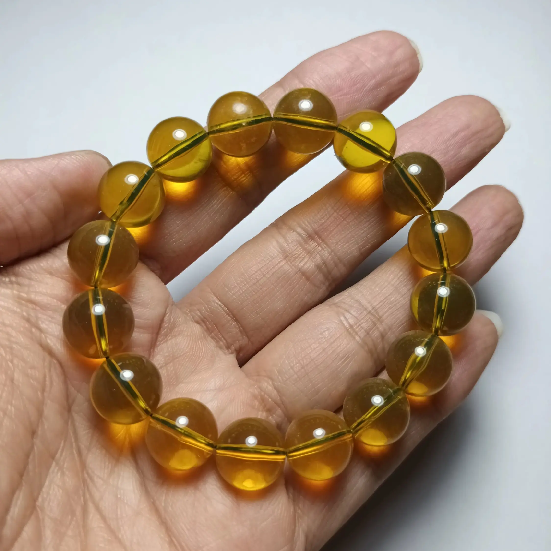 Gelang amber 12mm, warna kuning