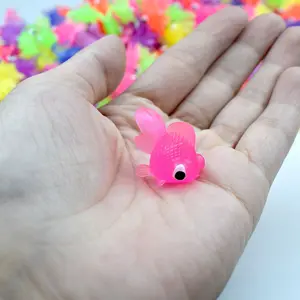 MAINAN IKAN MINI MATA BESAR MENGAMBANG DI AIR UKURA 2.5 X 2.2CM WARNA WARNI BAHAN SILIKON TPR MIRIP ASLI